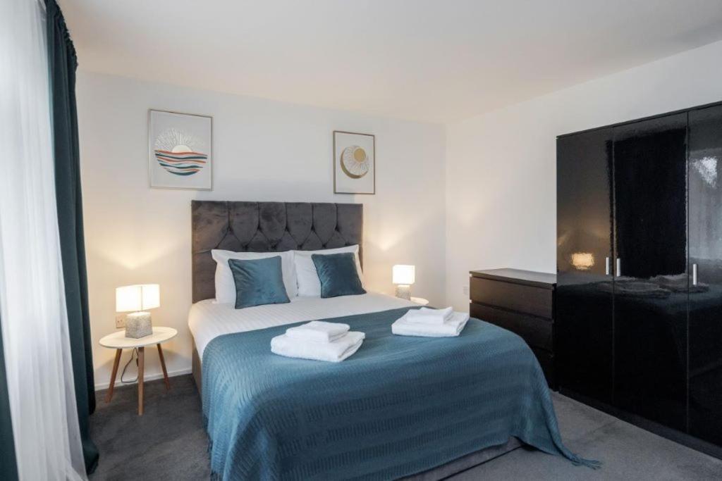צ'סהאנט Two Bedroom Serviced House מראה חיצוני תמונה